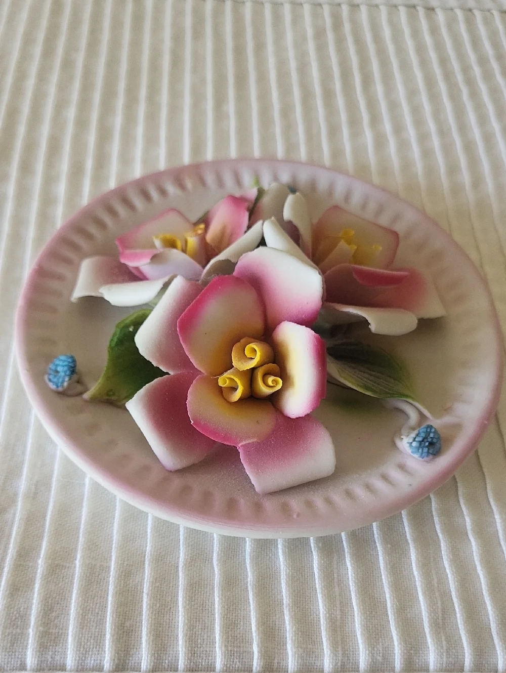 Vintage Capodimonte Porcelain Pink Floral Wall Plaque - Picture 2 of 5